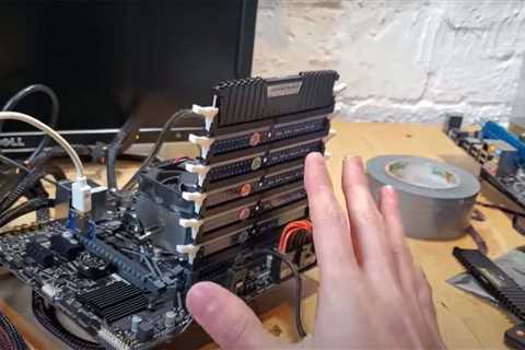 PC builder creates leaning tower of RAM, somehow PC mostly still boots