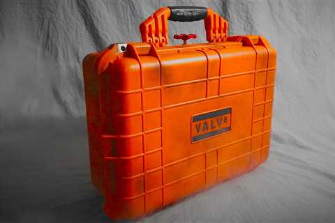 This Steam Deck case is a neat tribute to Valve’s Orange Box