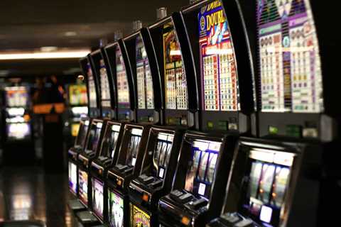 What Do We Know about Online Slots at King Bi…