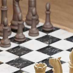 What boards do professional chess players use?