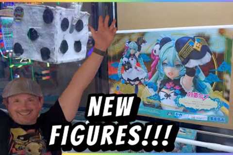 NEW ANIME PRIZES!!!  THESE ARE NEW AT OUR FAVORITE ROUND ONE!!!