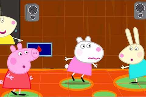 Peppa Pig Plays Floor is LAVA! 😲🌋 New Arcade & VR Games Room | Tales Full Episodes | 20..